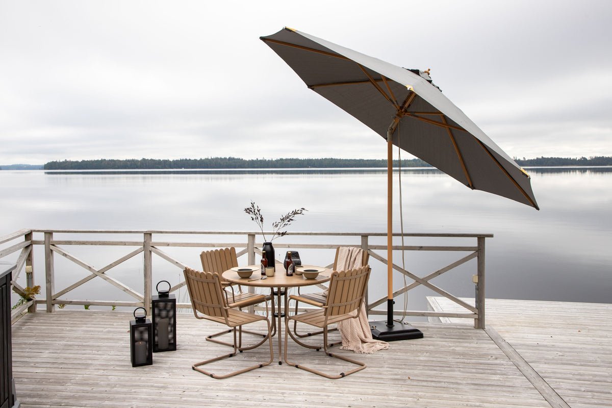 Parasol Ifta – Ø330 cm in optional Black or Gray