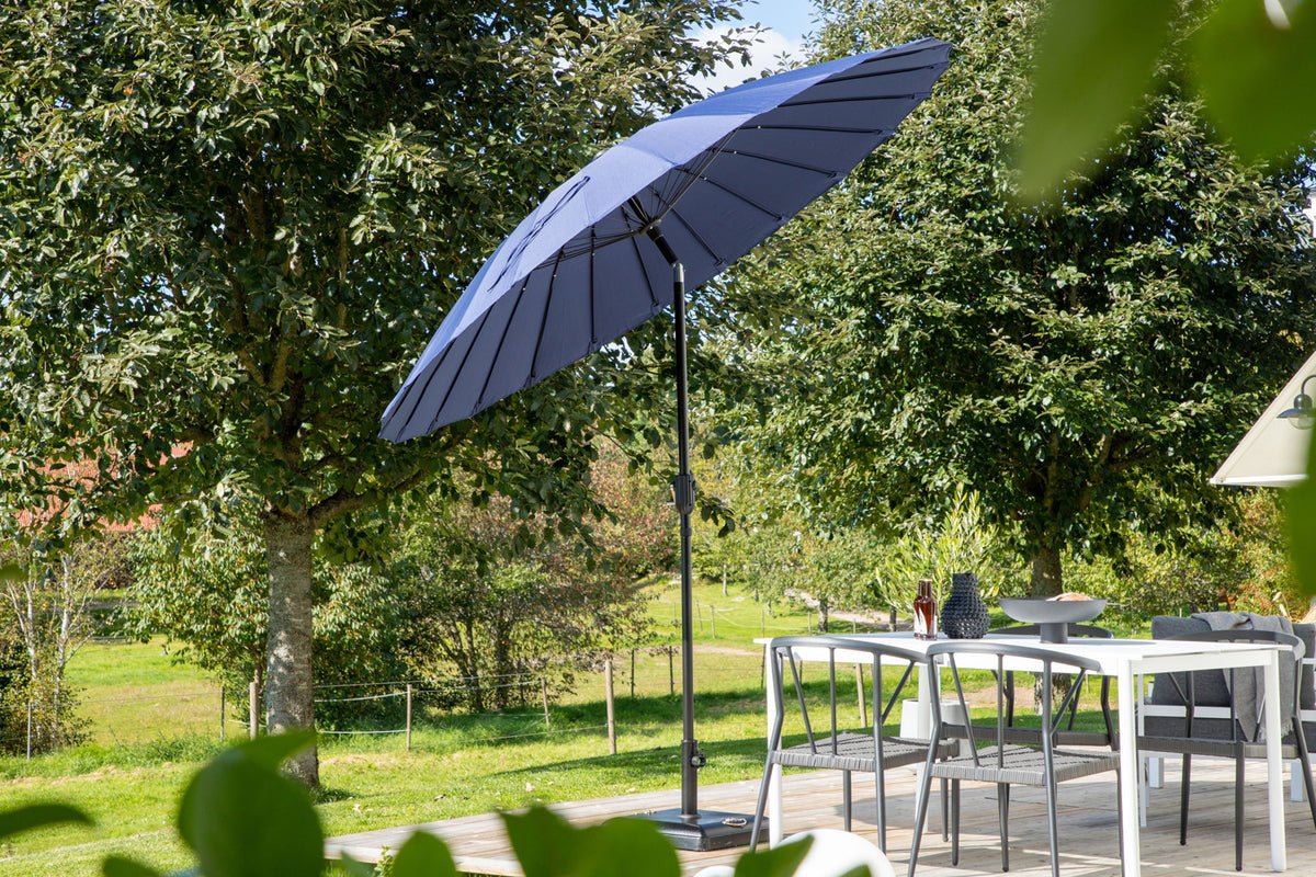 Garden Parasol Palma – Ø270 cm available in White, Black, Gray, and Blue