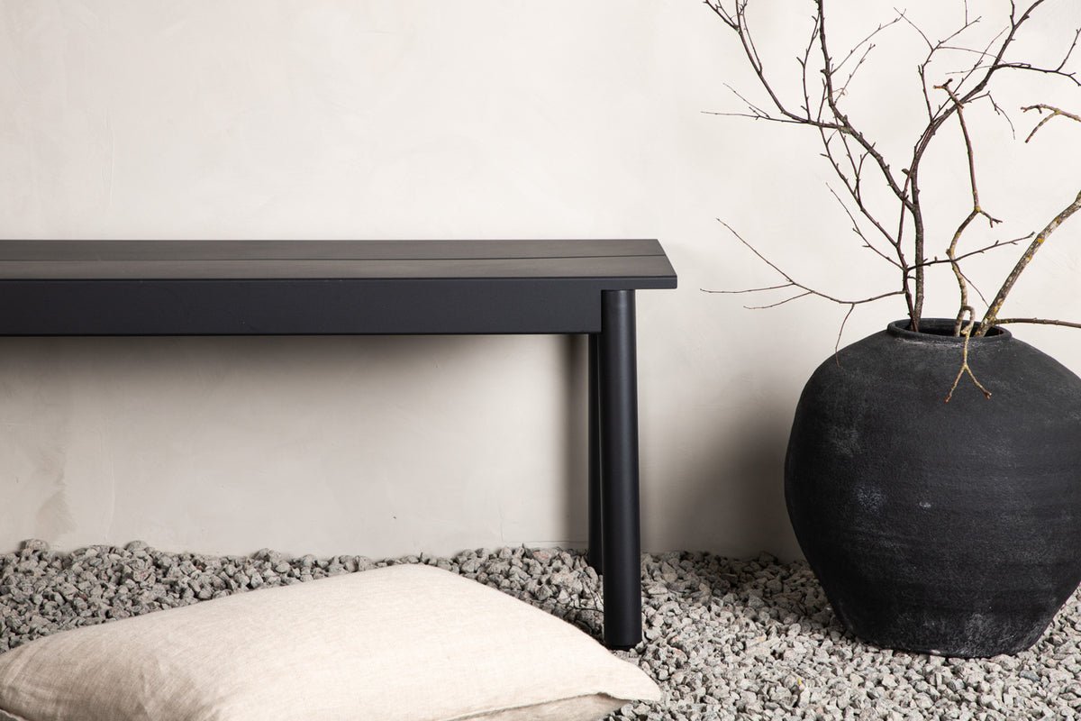 Garden Bench Egypt - made of sturdy black aluminum