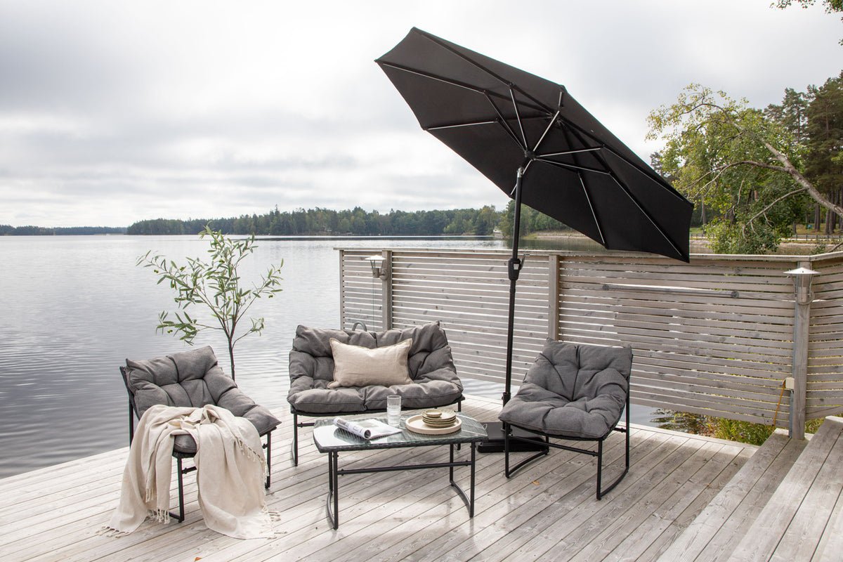 Parasol Lightning – Ø270 cm available in Black or Gray