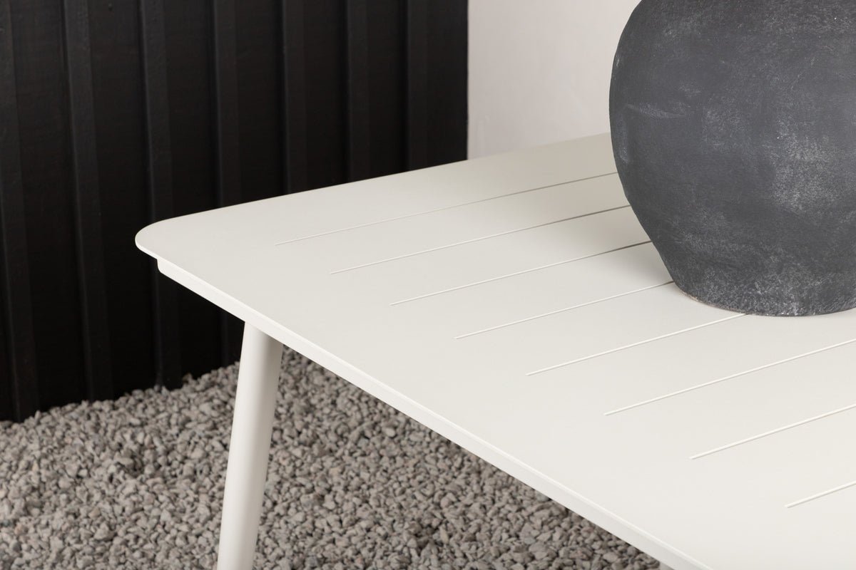 Garden table Imani - rectangular, beige dining table made of aluminum