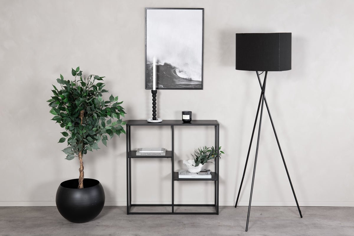 Regal Nerado – Black metal shelf in minimalist design