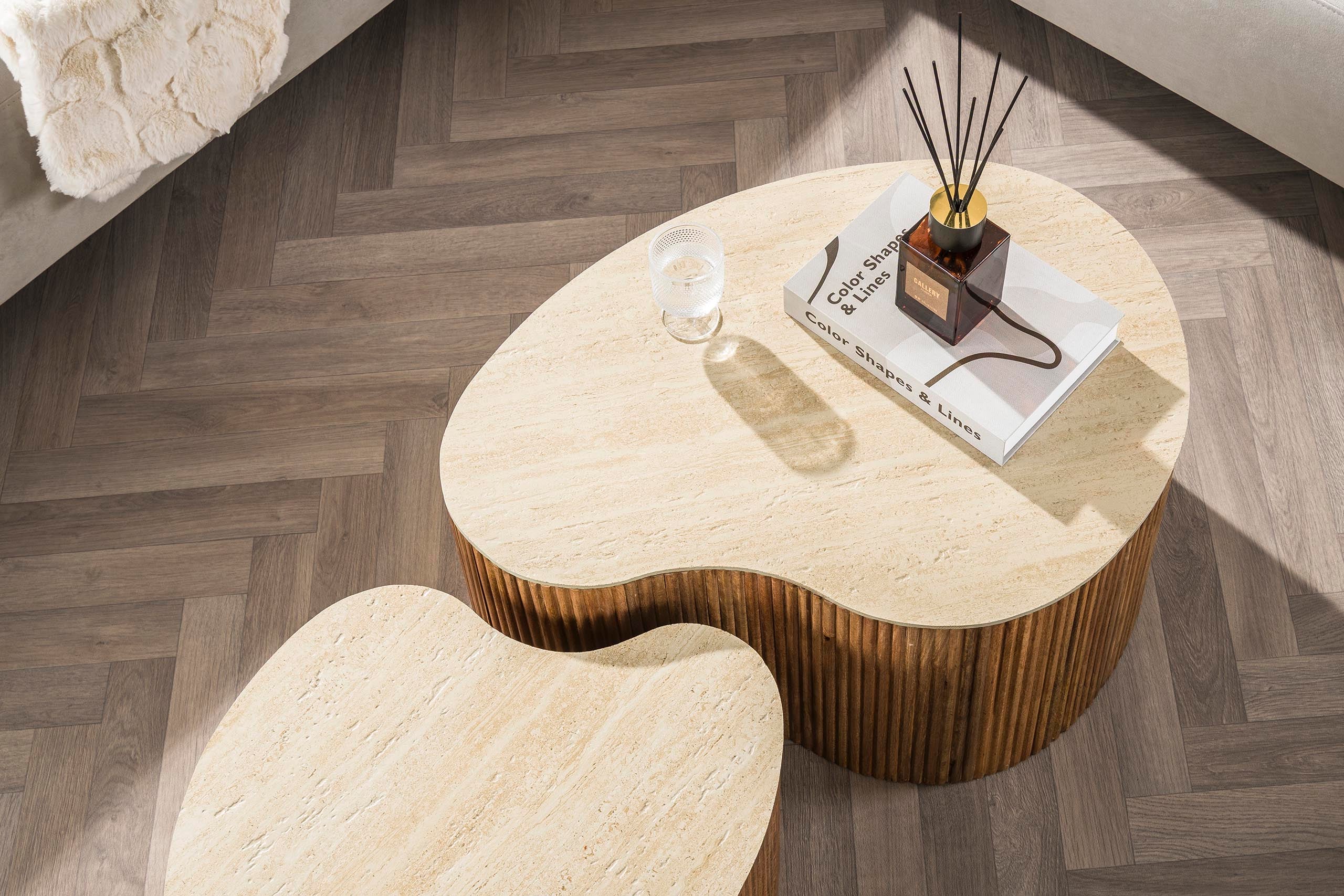 Coffee Table Tavara - Set of 2 made of sand-colored mango wood with ceramic tabletop