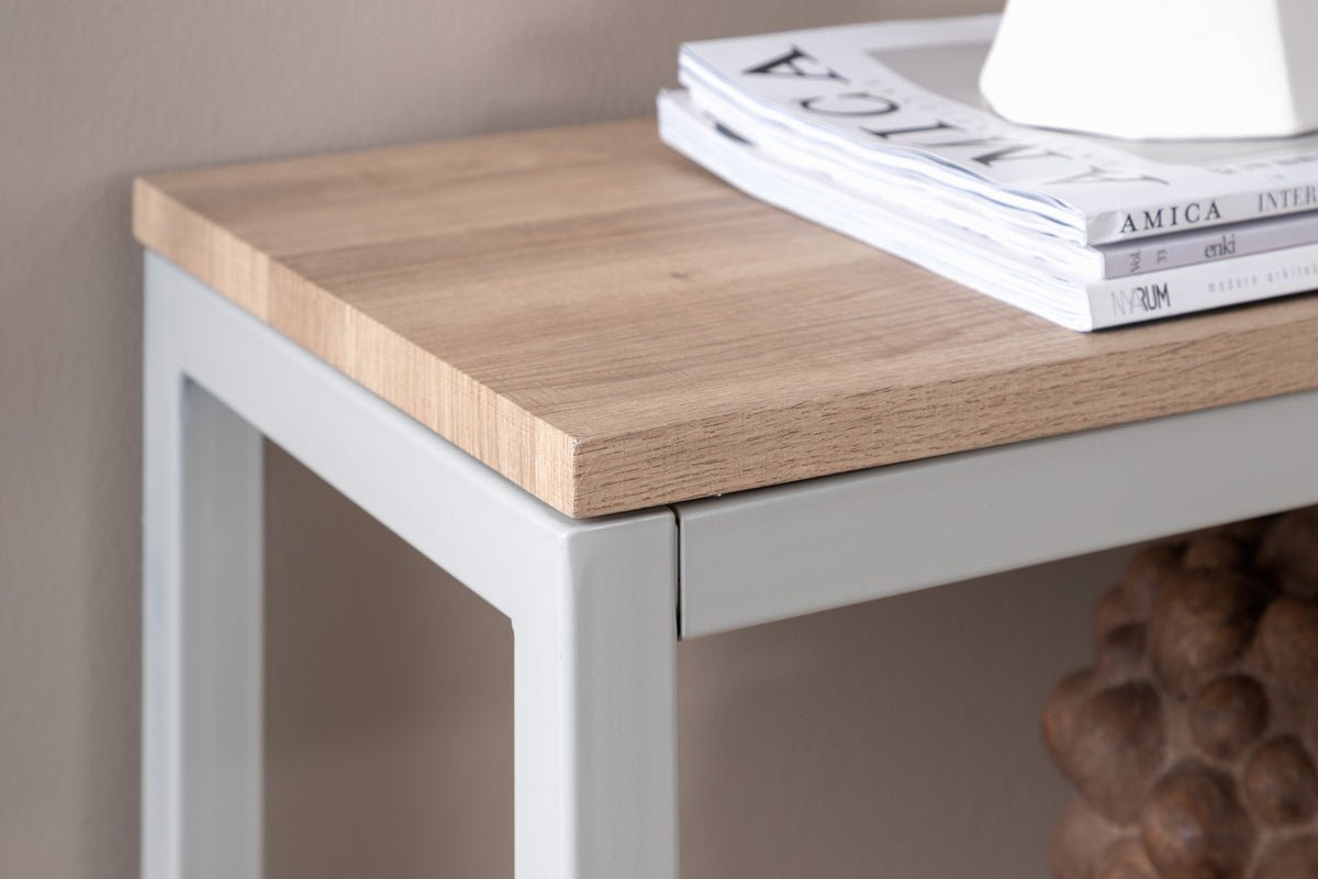 Side table Florin – simple & modern in two colors