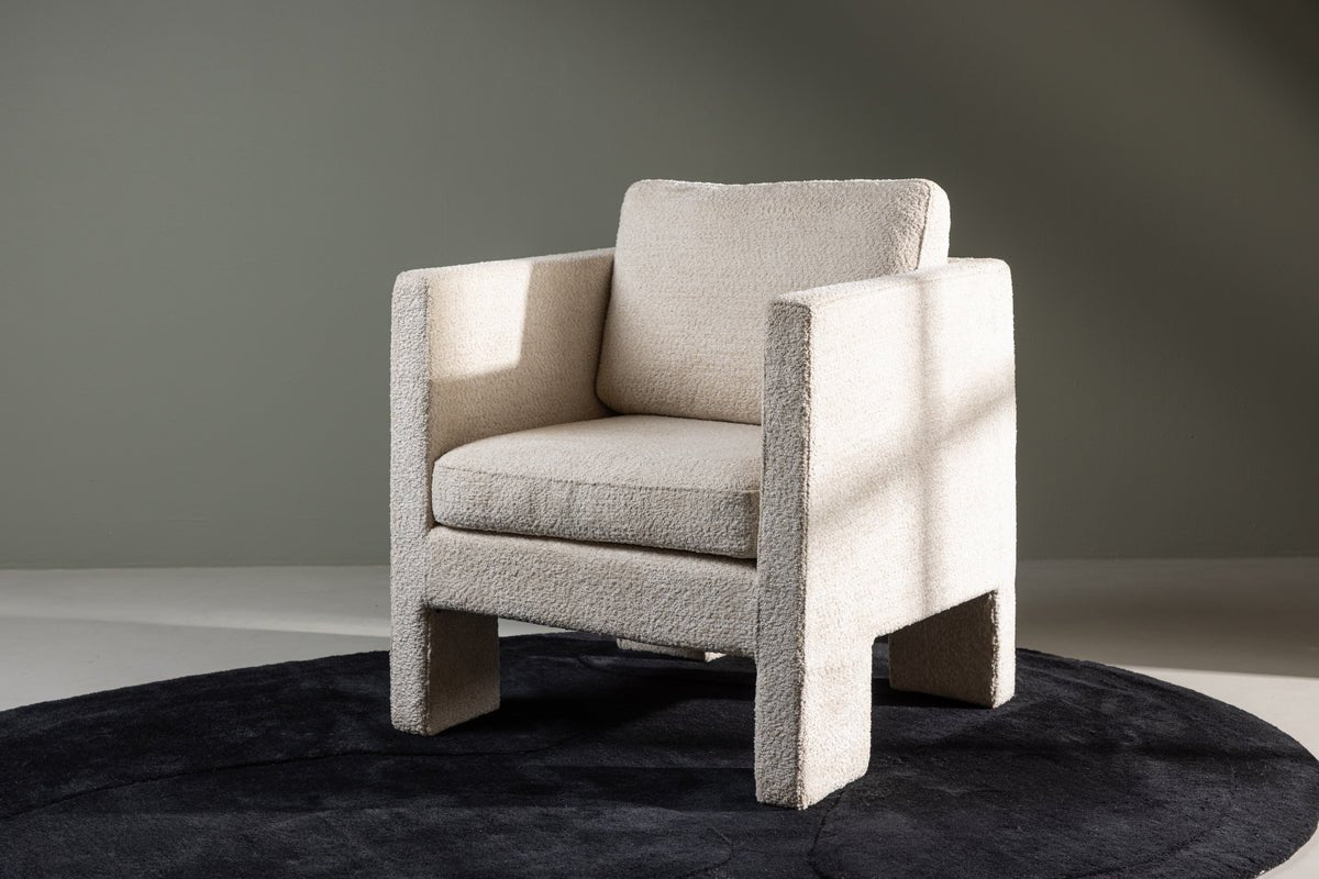 Armchair Rimini - with white bouclé fabric