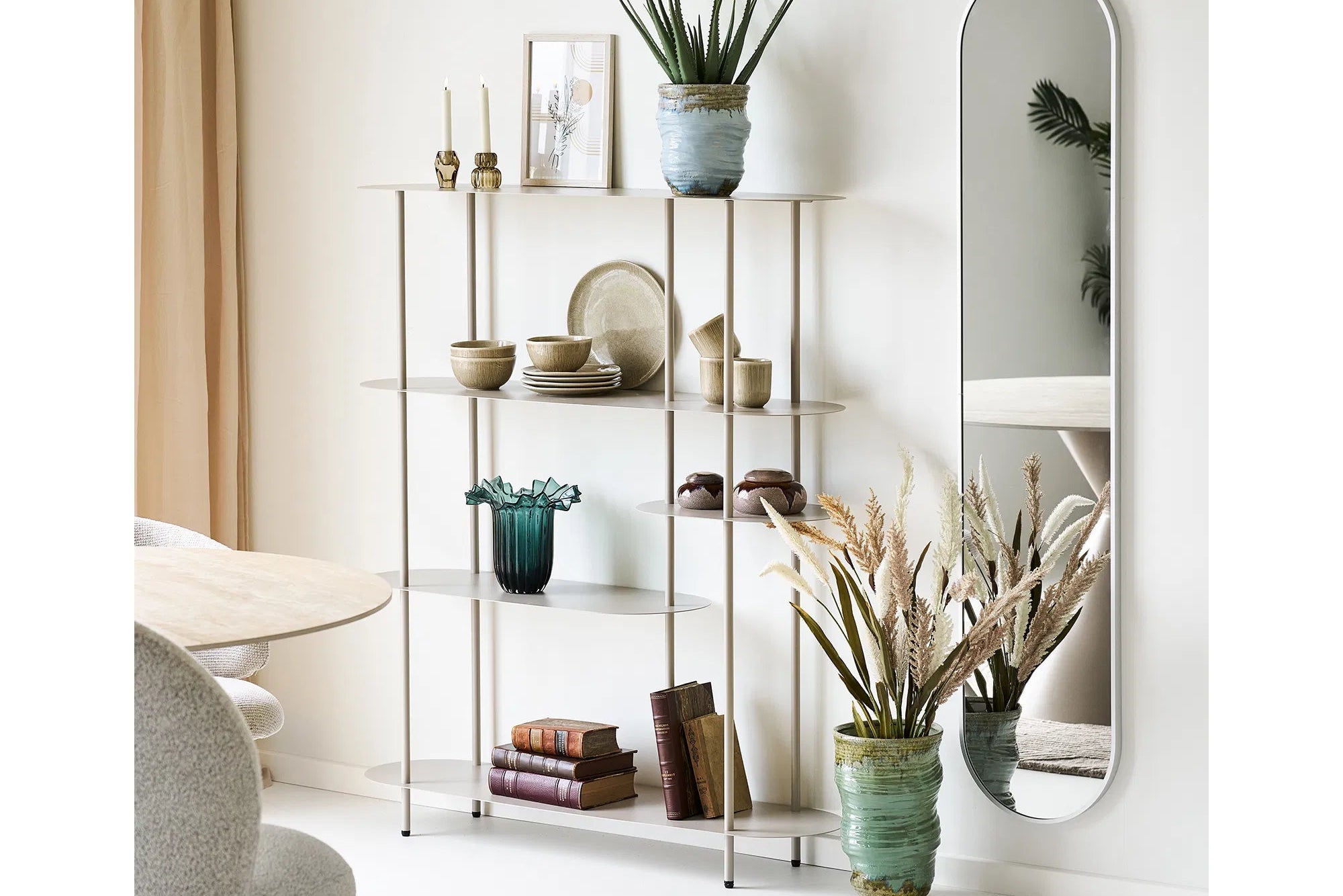 Velsira Freestanding Shelf – made of metal in sand color