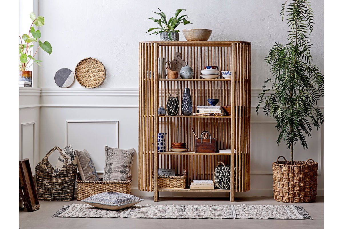 Krug Tiva – Hand-Painted Stoneware in Various Colors