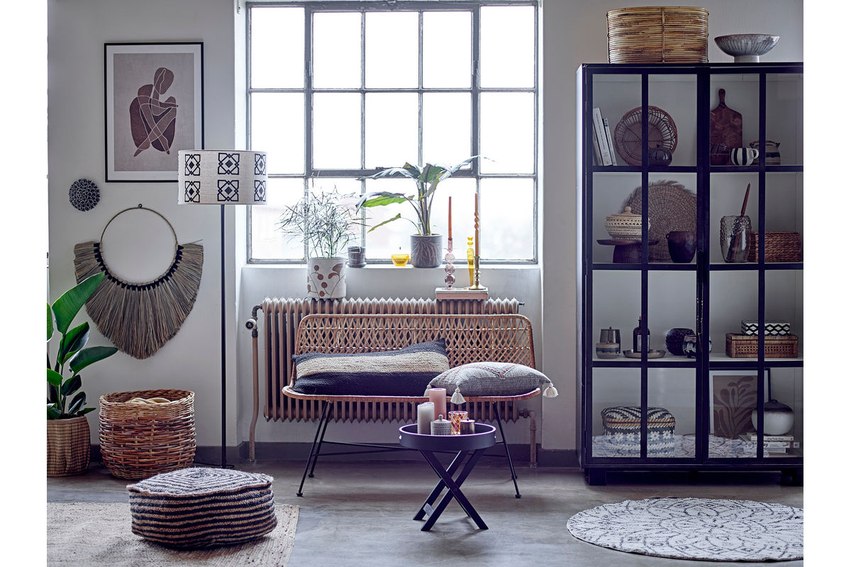 Side Table Sora – Wooden Tray in Black