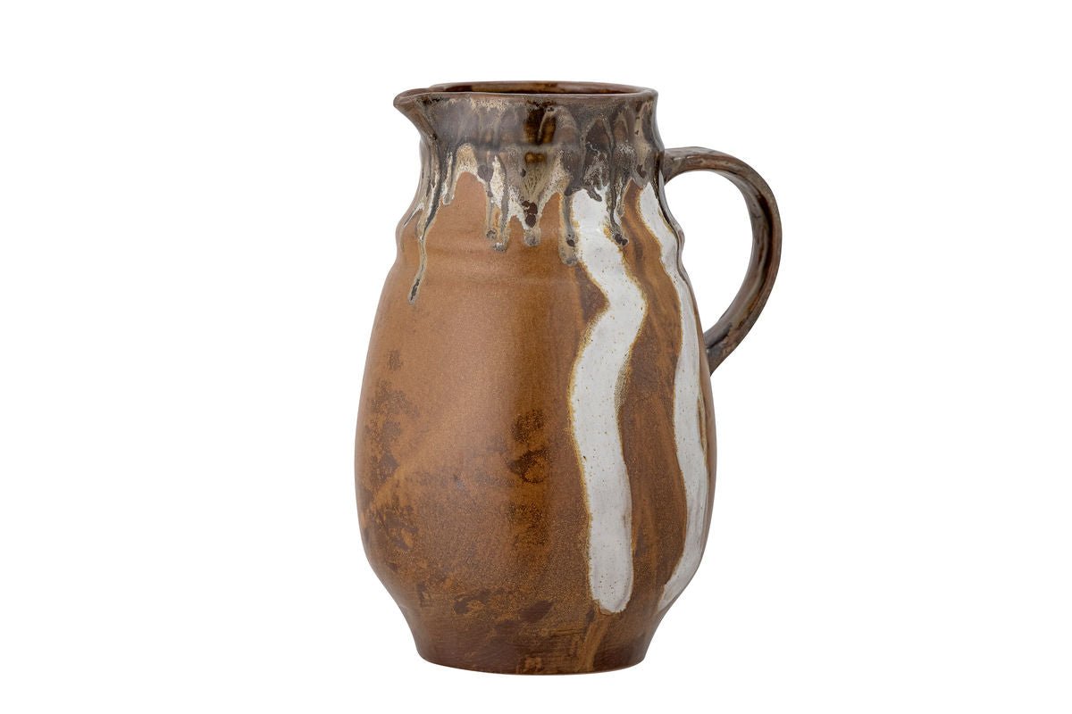 Krug Noma – Stoneware with reactive glaze in Brown