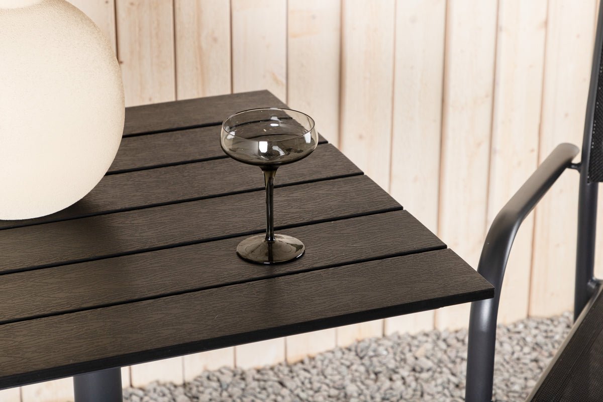 Garden table Malani - low-maintenance square table made of sturdy aluminum and Aintwood