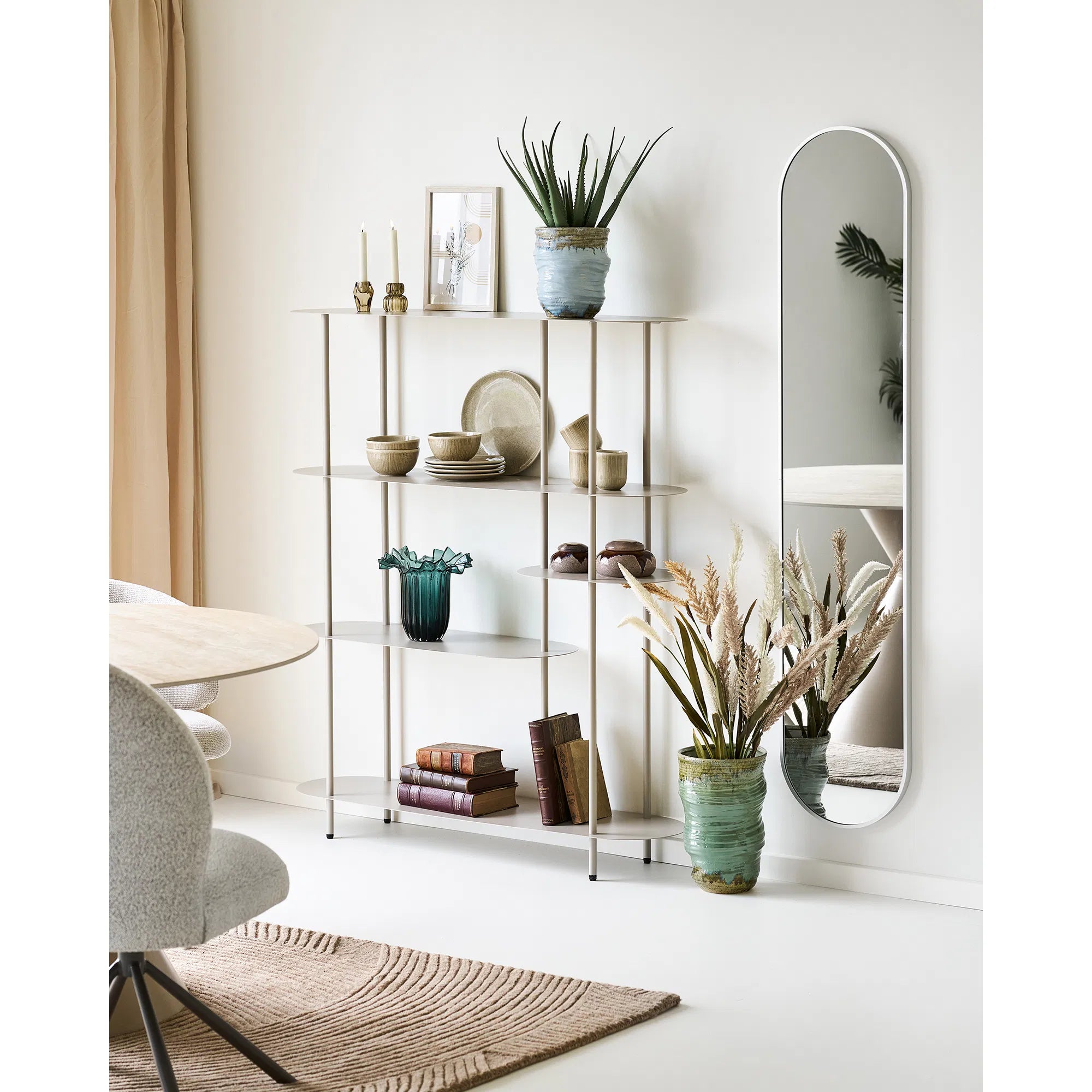 Vase Norelia - elegant glass vase in dark green