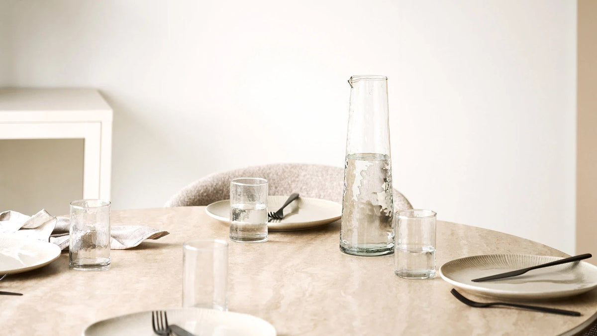 Set of 8 Aida drinking glasses - in a simple, timeless design