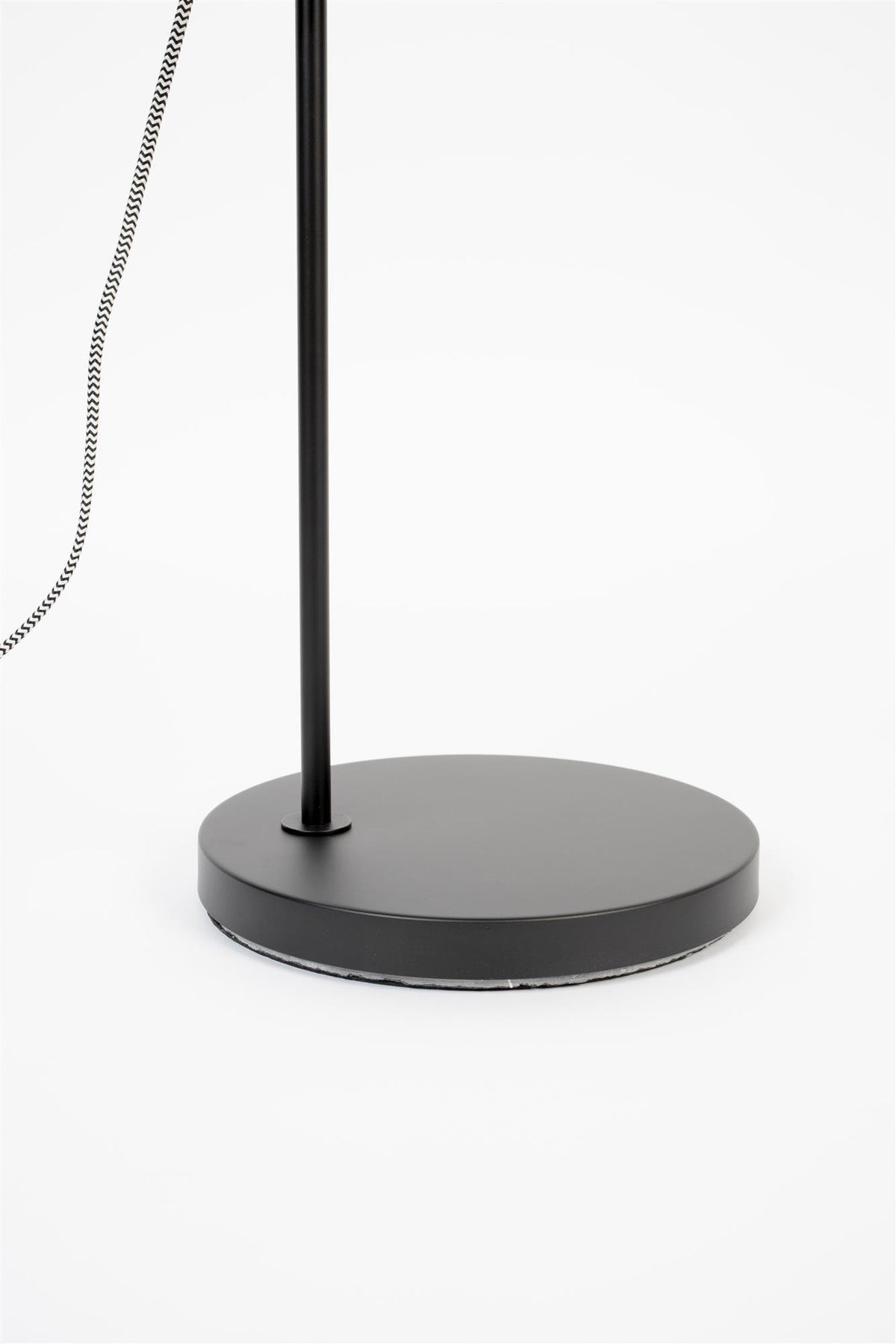 Stehlampe Landon – aus Eisen in Schwarz