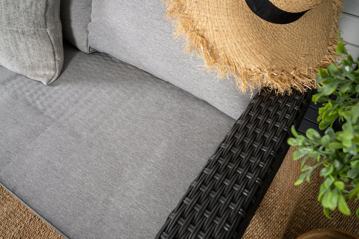 Garden Lounge Set Liventia – available in two colors made of hardwood and synthetic rattan