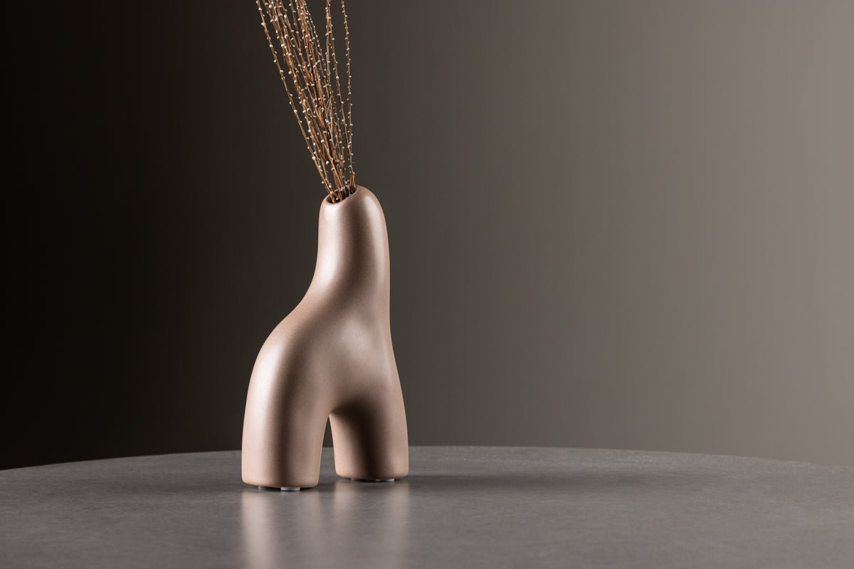 Vase Noara 16 cm – Sculptural design object made of stoneware