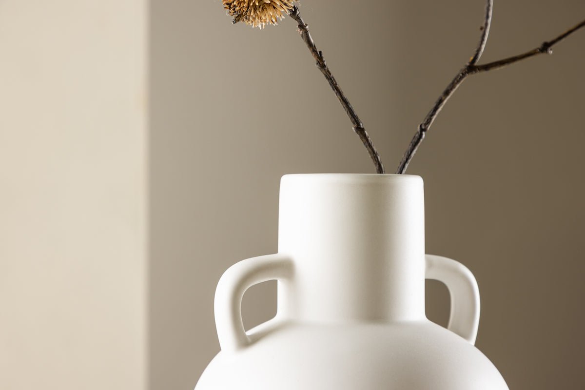 Vase „Lunaro“ – White oder Black, Steinzeug