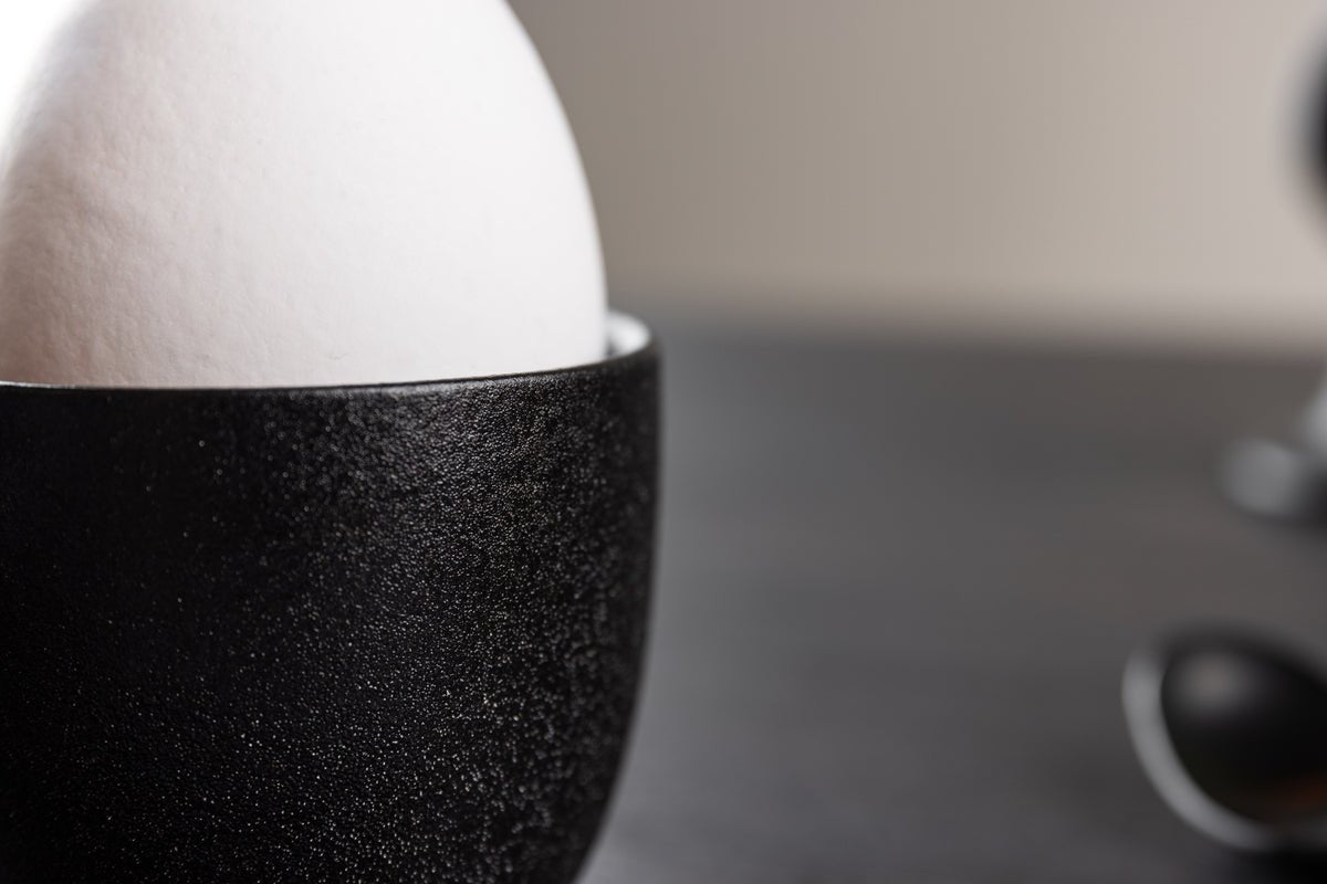 Egg cup Black Swan - set of 2 made of black porcelain