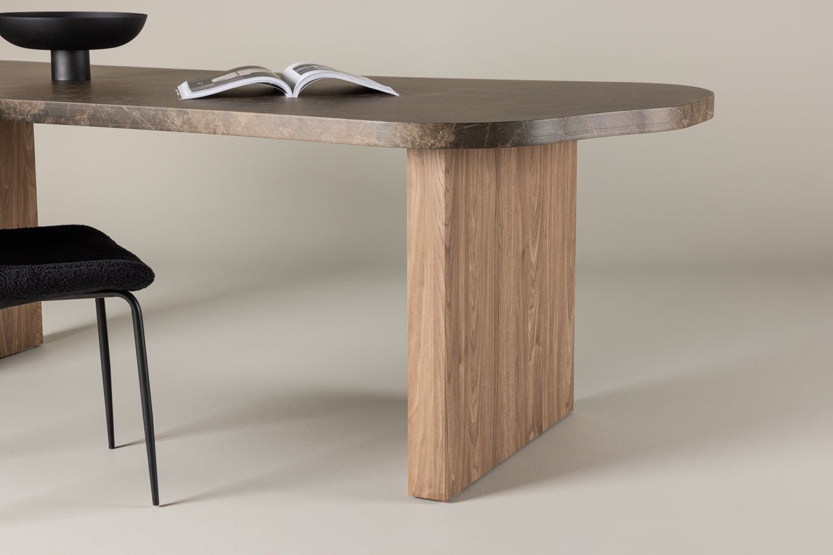 Esstisch Mera - in brauner Marmoroptik