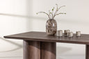 Dining table Nary - combines modern design with timeless elegance