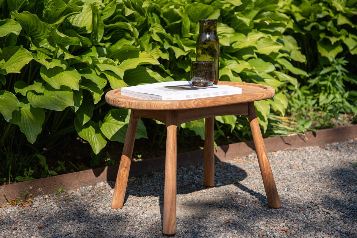 Garden table Maji - a side table in oval shape made of teak wood