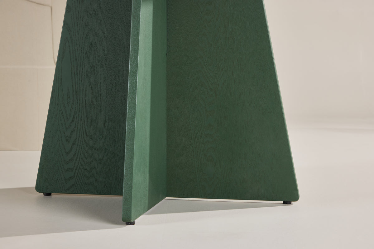 Esstisch Talia - ein runder Tisch im modernen Design