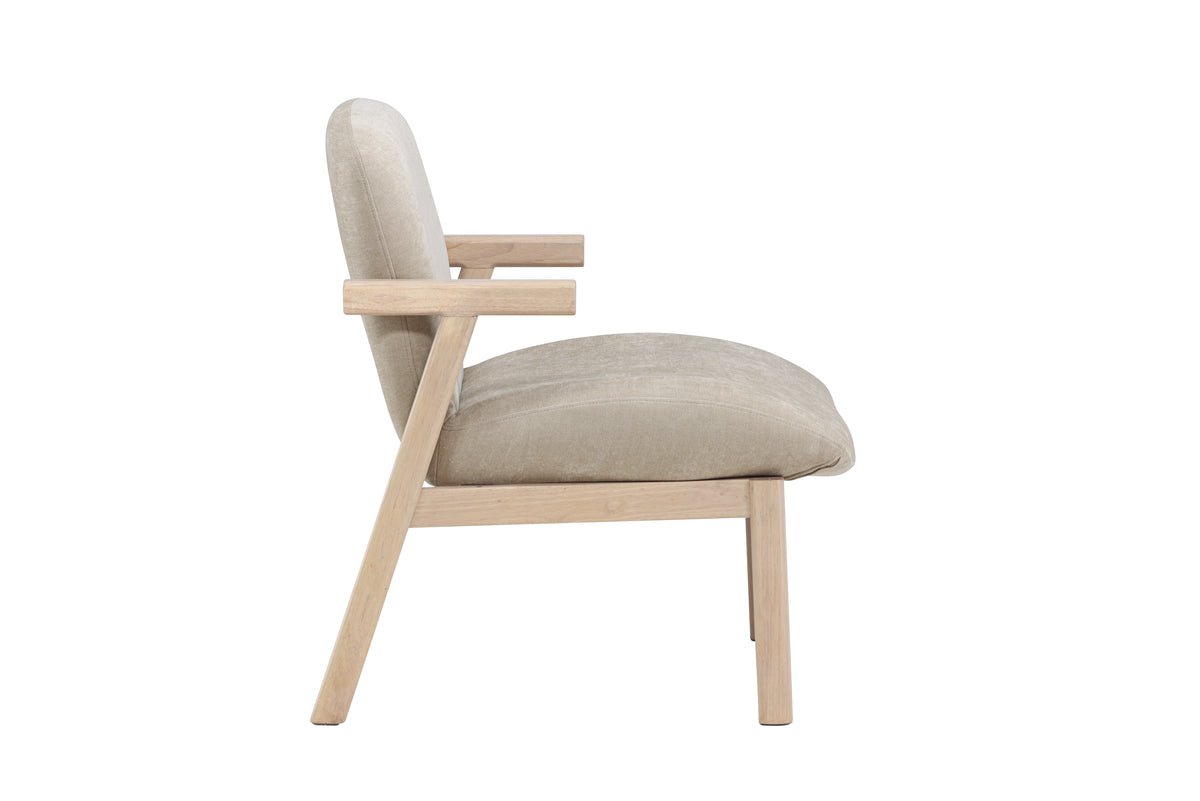 Armchair Railey - with frame made of rubberwood