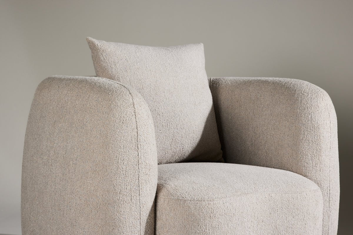 Armchair Zilli - with exclusive beige bouclé