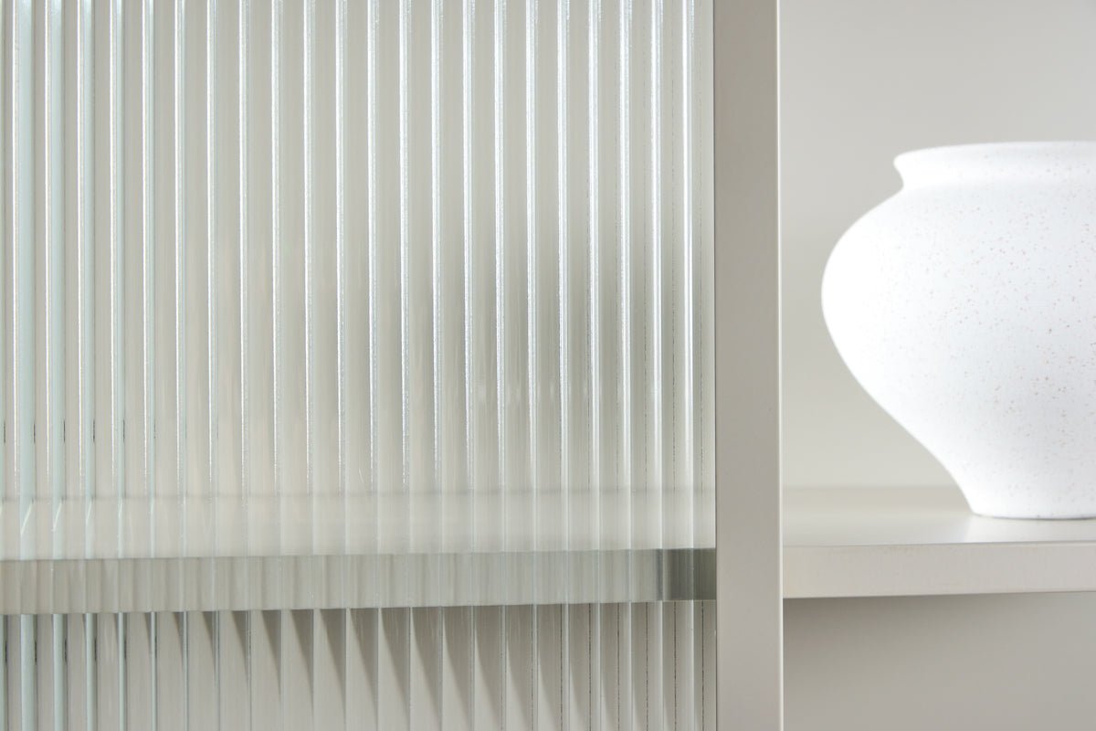 Chest of drawers/display cabinet Lenora – Beige, modern-classy with retro accent