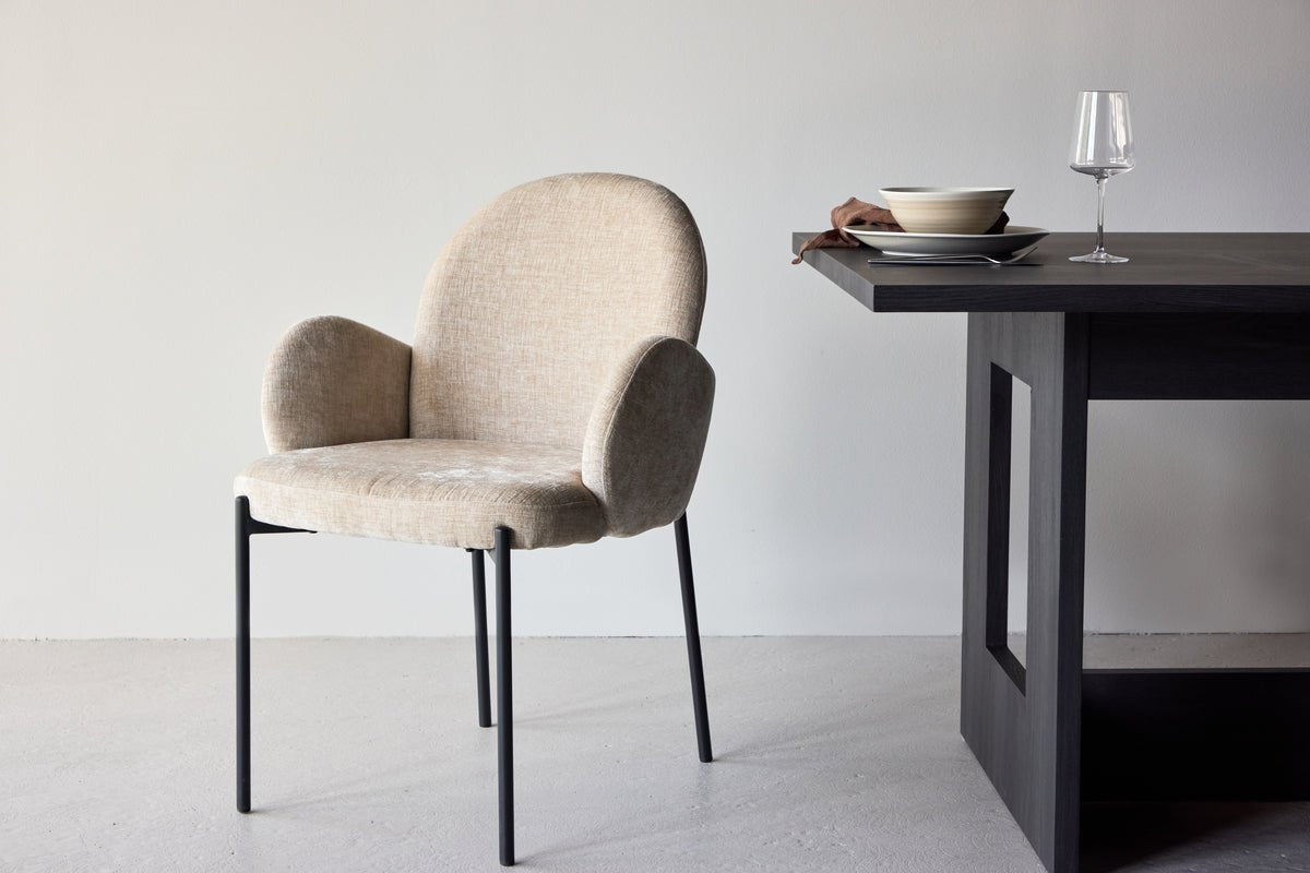 2-piece set - Hendrix chair Scandinavian with black steel legs