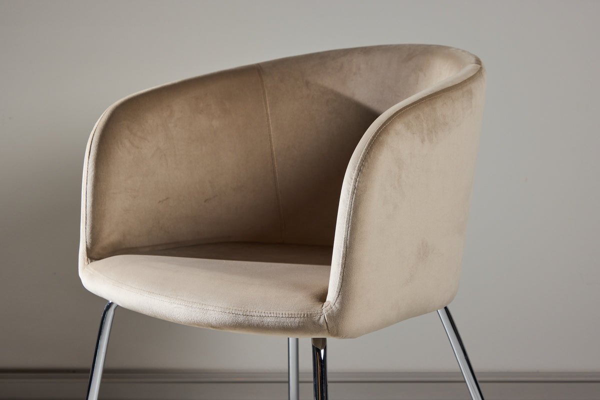 Chair Natura - Made of comfortable polyester velvet