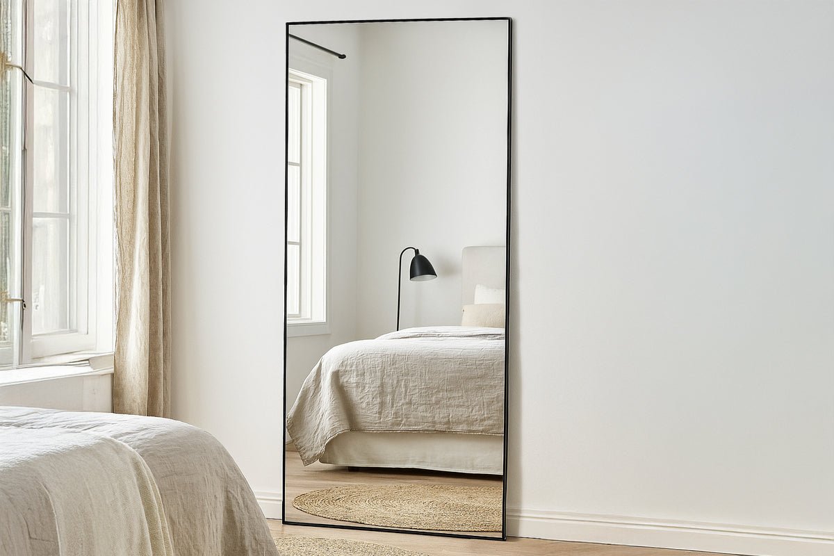 Mirror Melton – with slim black aluminum frame