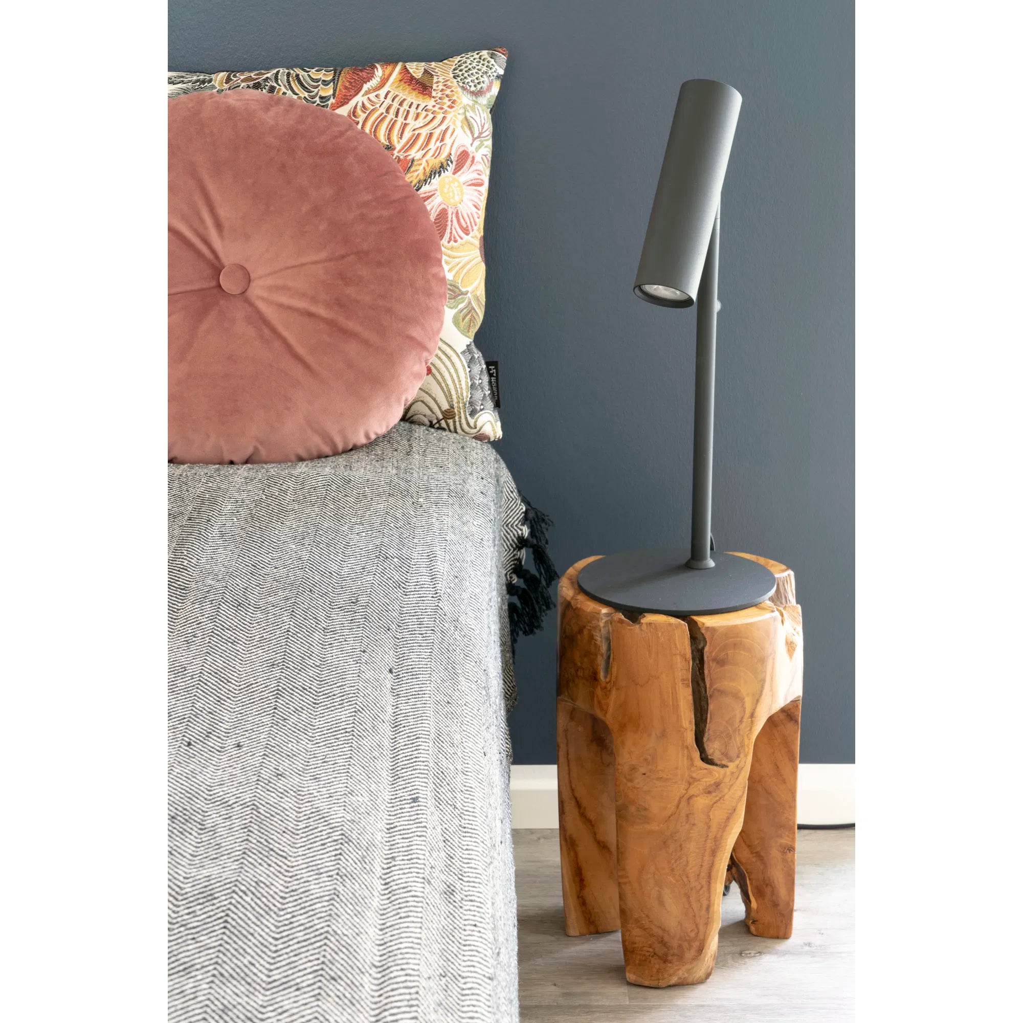 Table lamp "Lazaro" – metal accent in black or gold