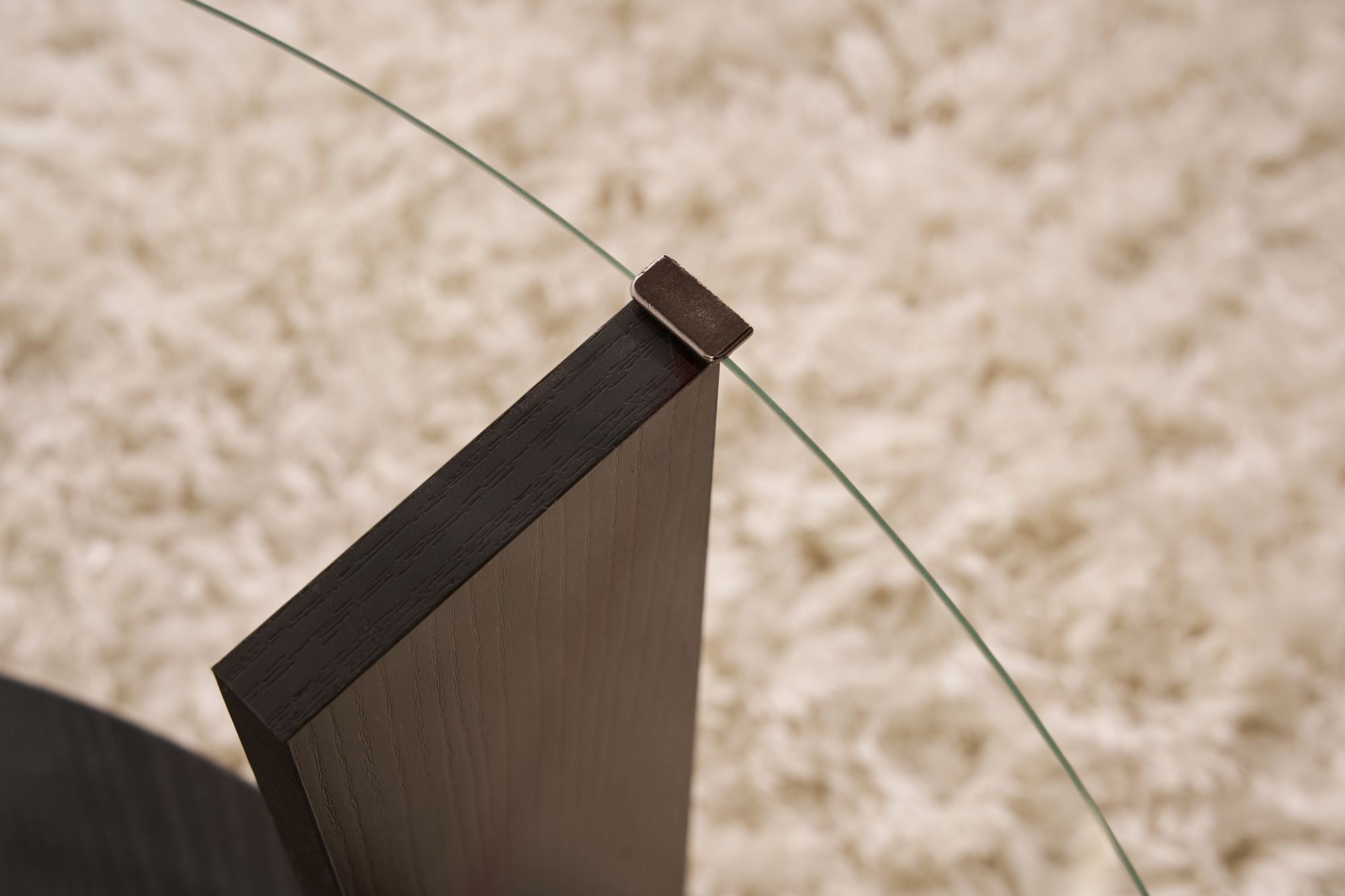 Coffee Table Davira - with Round Glass Top and Wood Finish