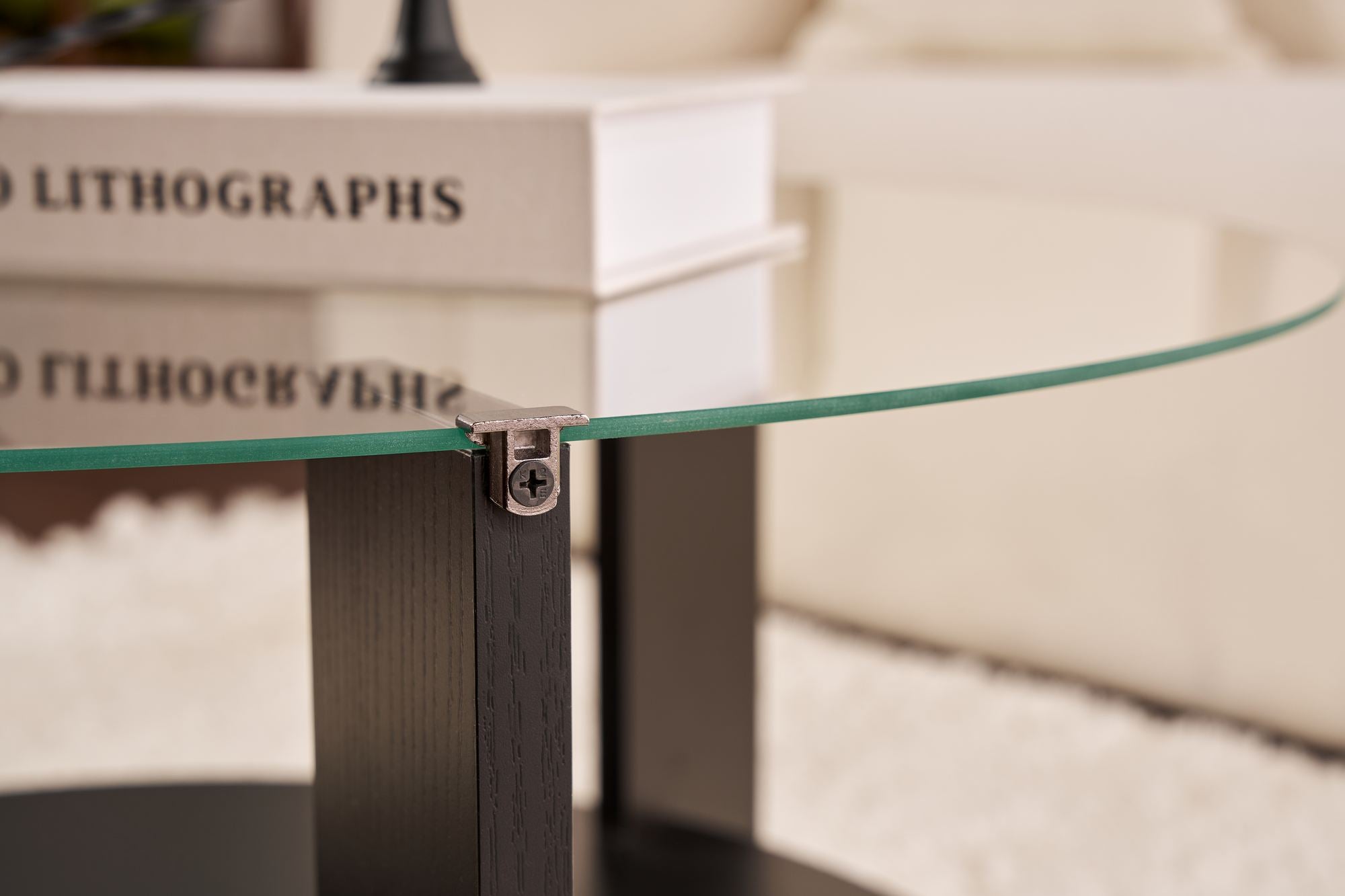 Coffee Table Davira - with Round Glass Top and Wood Finish