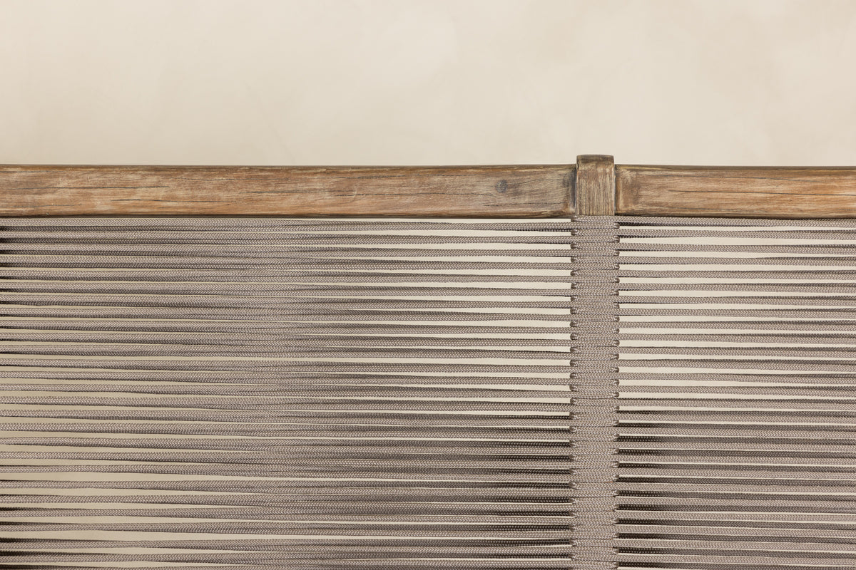 Gartenbank Sofie - gefertigt aus braunem Akazienholz