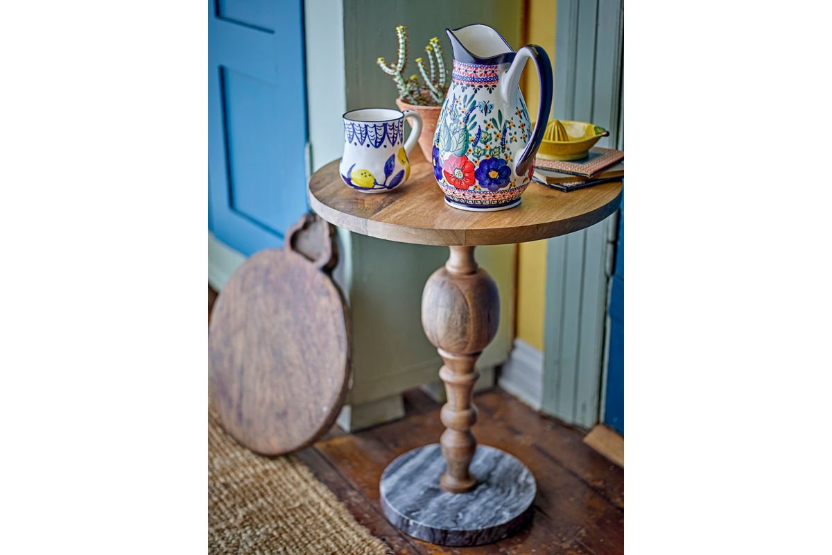 Jug Paloma – hand-decorated stoneware in color