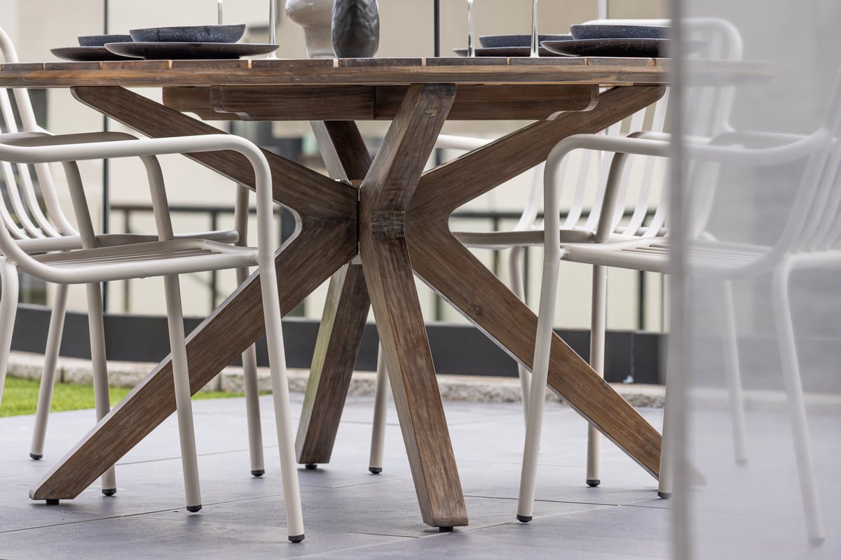 Garden Dining Table Rose - Ø 140cm made of brown Acacia wood