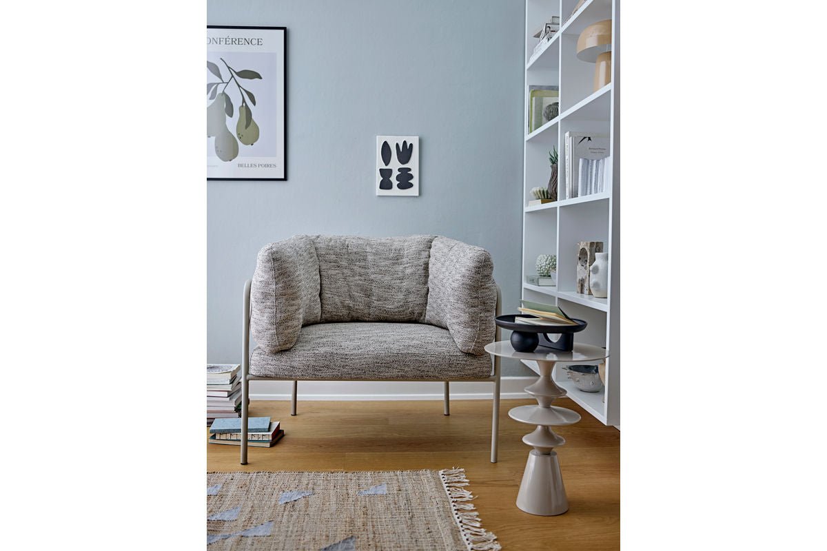 Obsidia Tray – Sculptural Design Object in Black