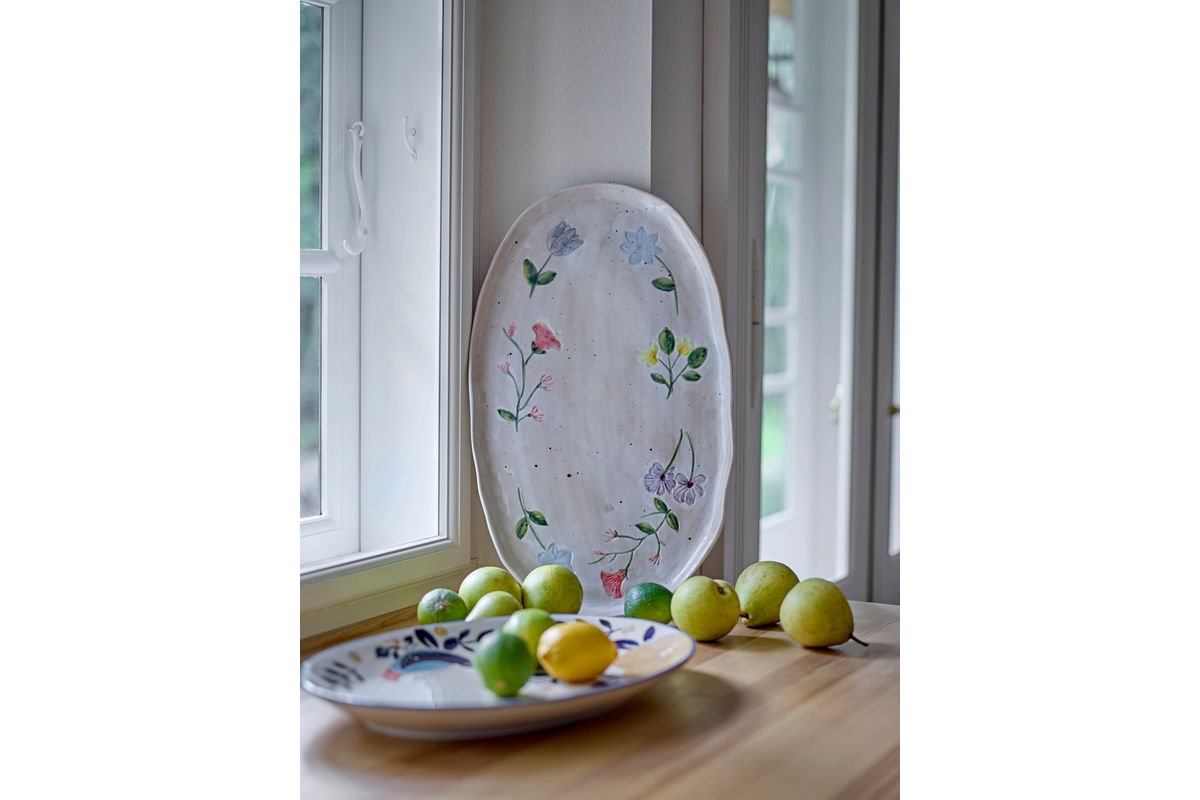 Serving Platter Calisa – Hand-Painted Stoneware Platter with Floral Design