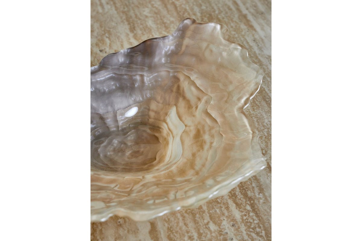Akuri Bowl – made of glass in natural color with organic shape