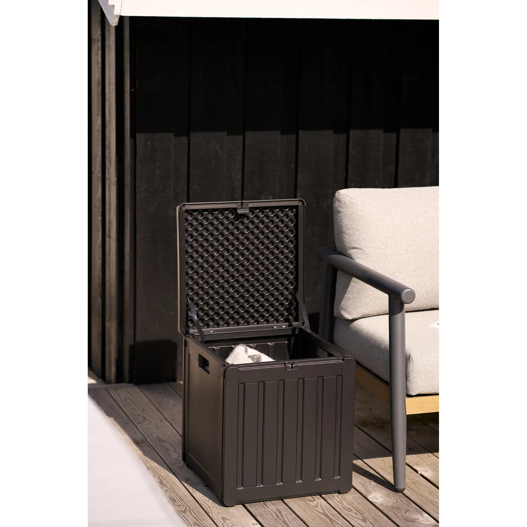 Garten Aufbewahrungsbox Kaldina - in schwarz mit Deckel