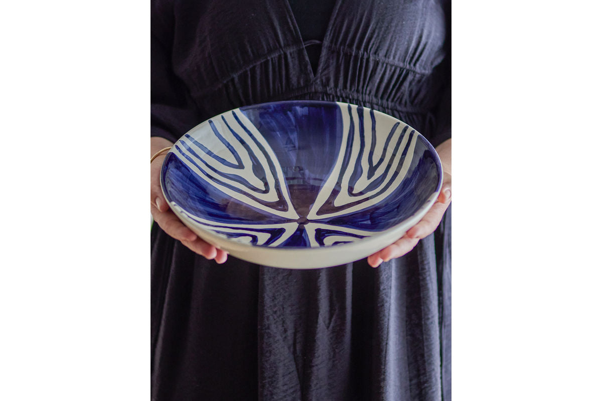 Schale Sara - Steingut handbemalt in der Farbe Blau