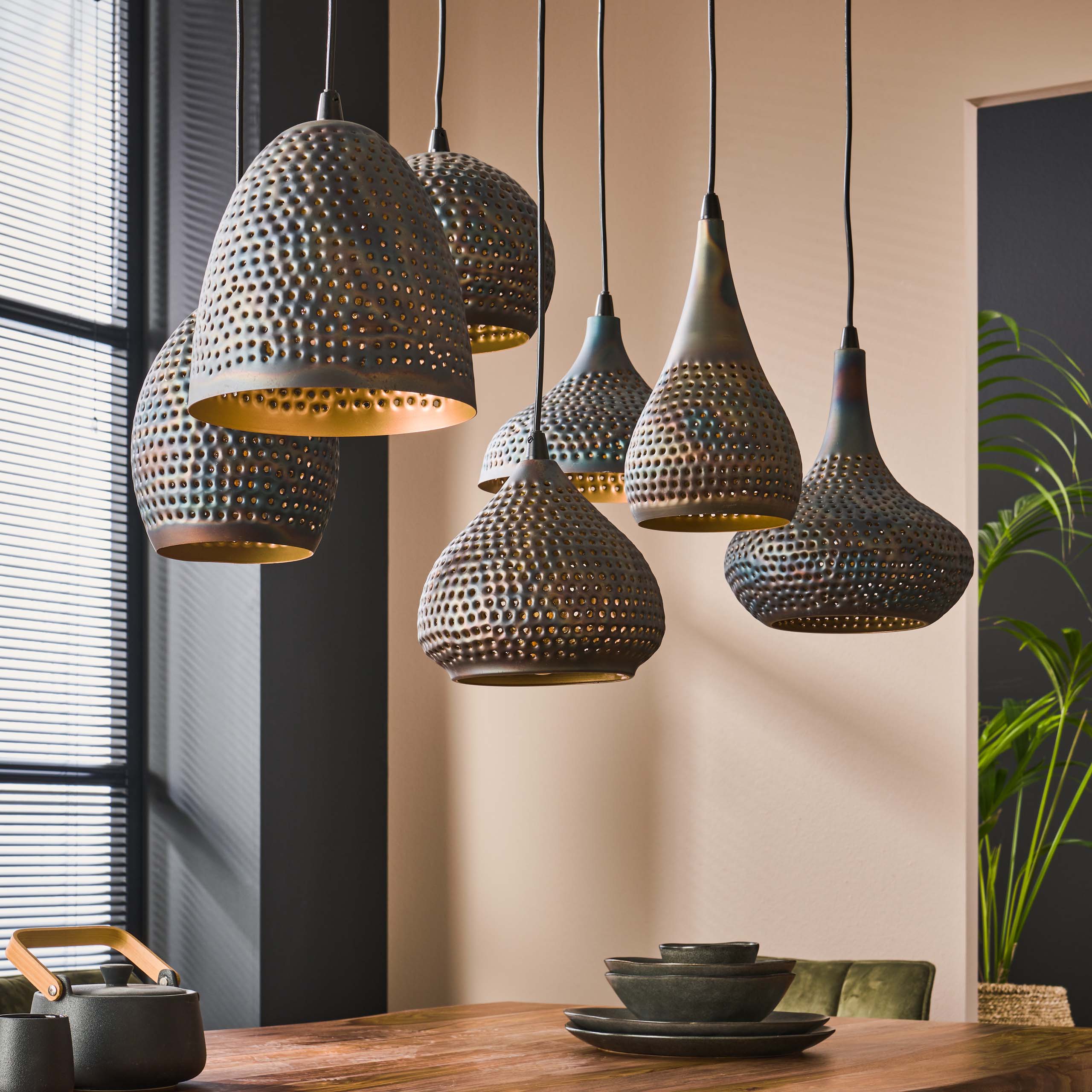 Pendant Lamp "Lioris" – With 7 Individual Metal Lampshades in Black-Bronze