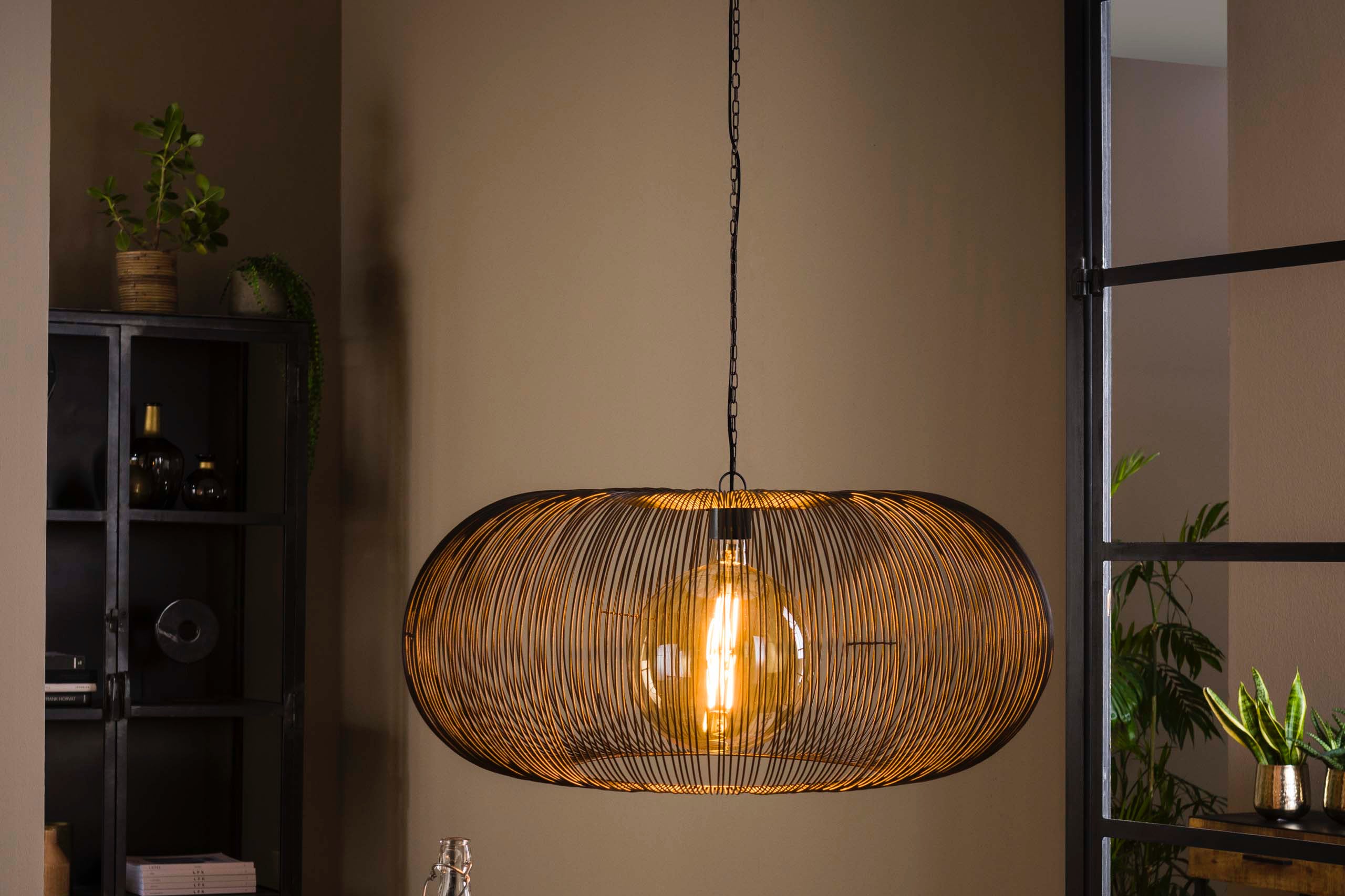 Pendant lamp Aurex – Metal disc in black nickel with golden accents