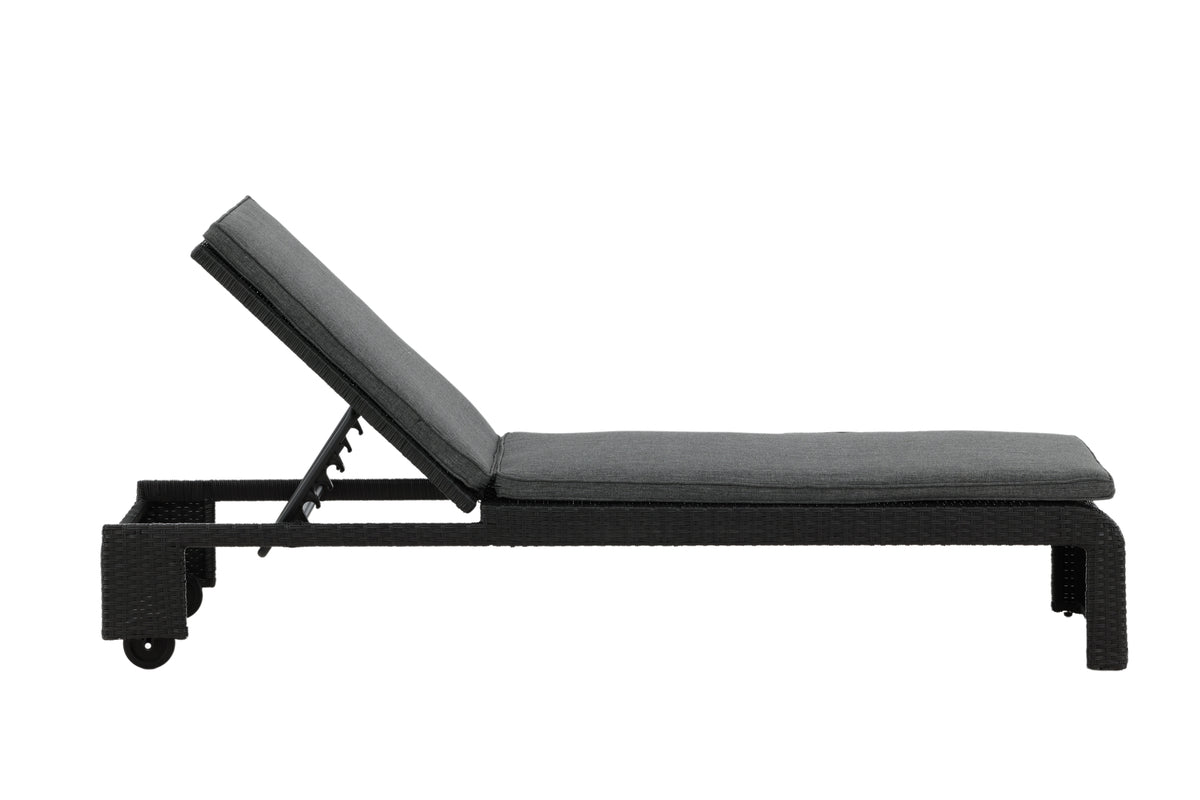 Garden Sun Lounger Irina - made of Rattan