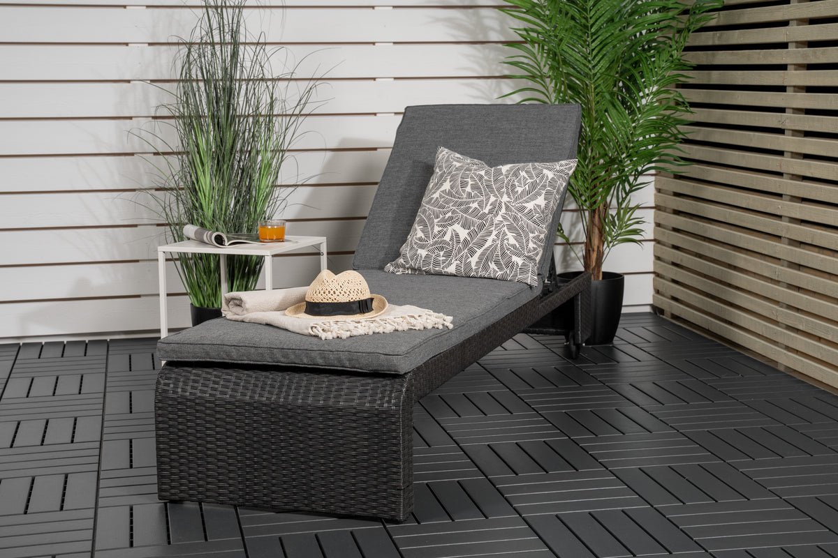 Garden Sun Lounger Irina - made of Rattan