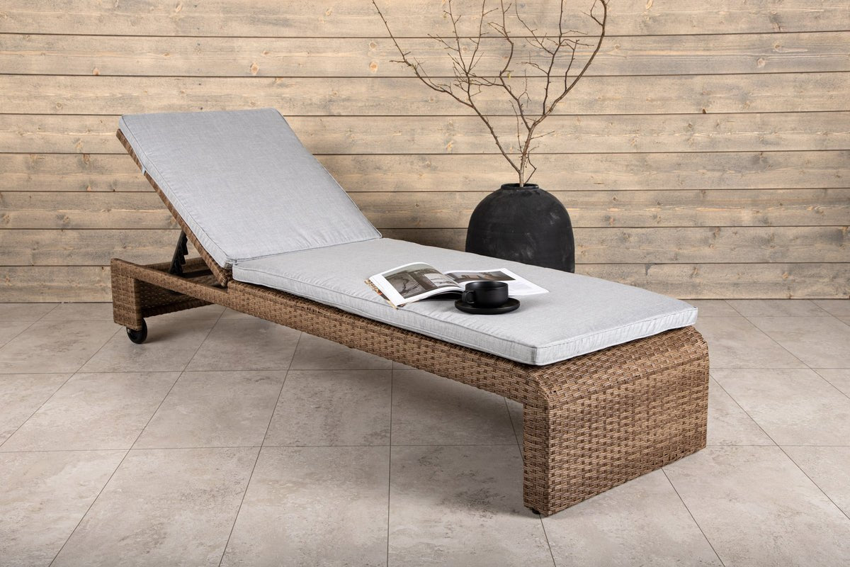 Garden Sun Lounger Irina - made of Rattan