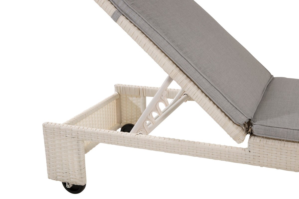 Garden Sun Lounger Irina - made of Rattan