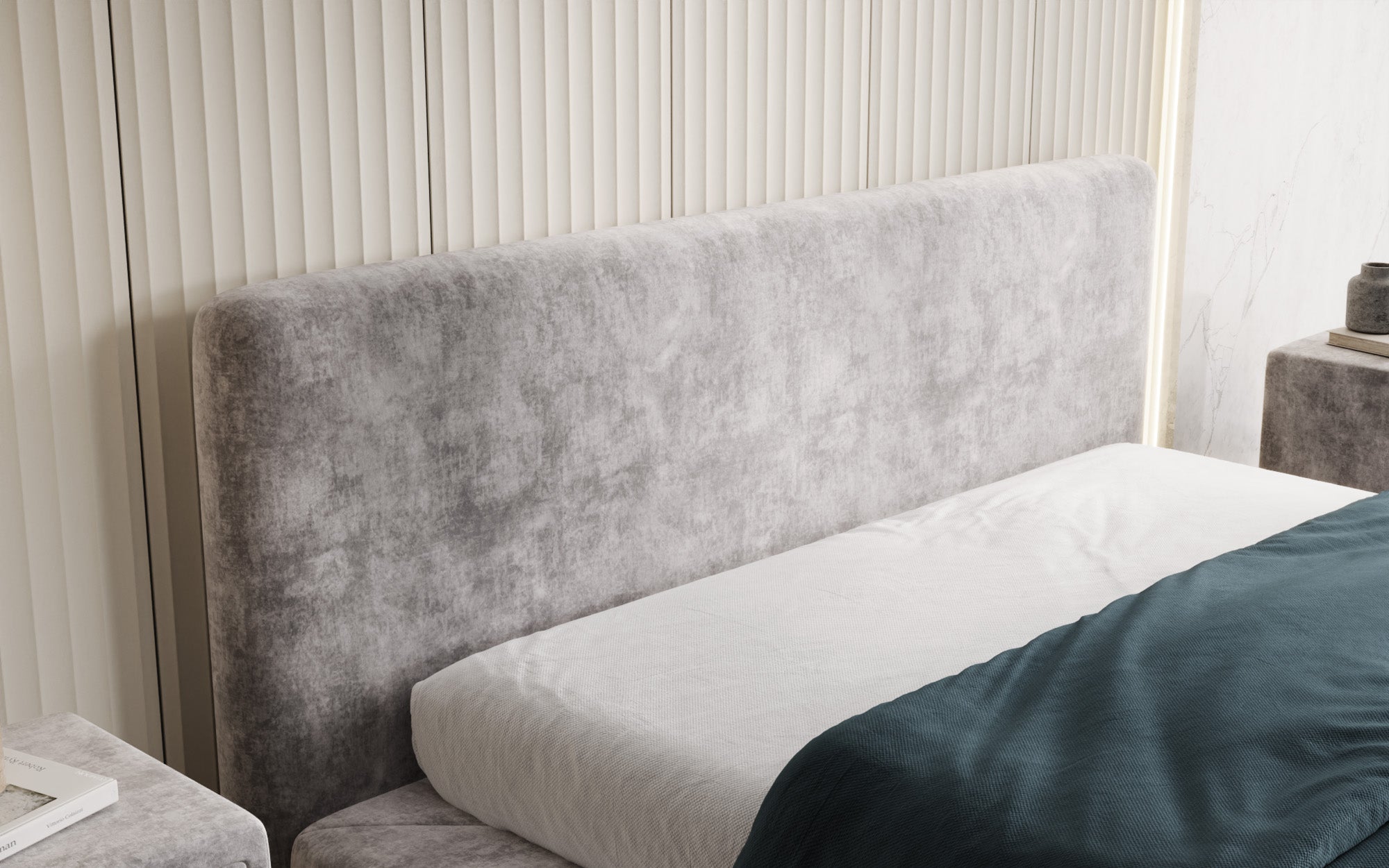 Designer upholstered bed Yumi in velvet