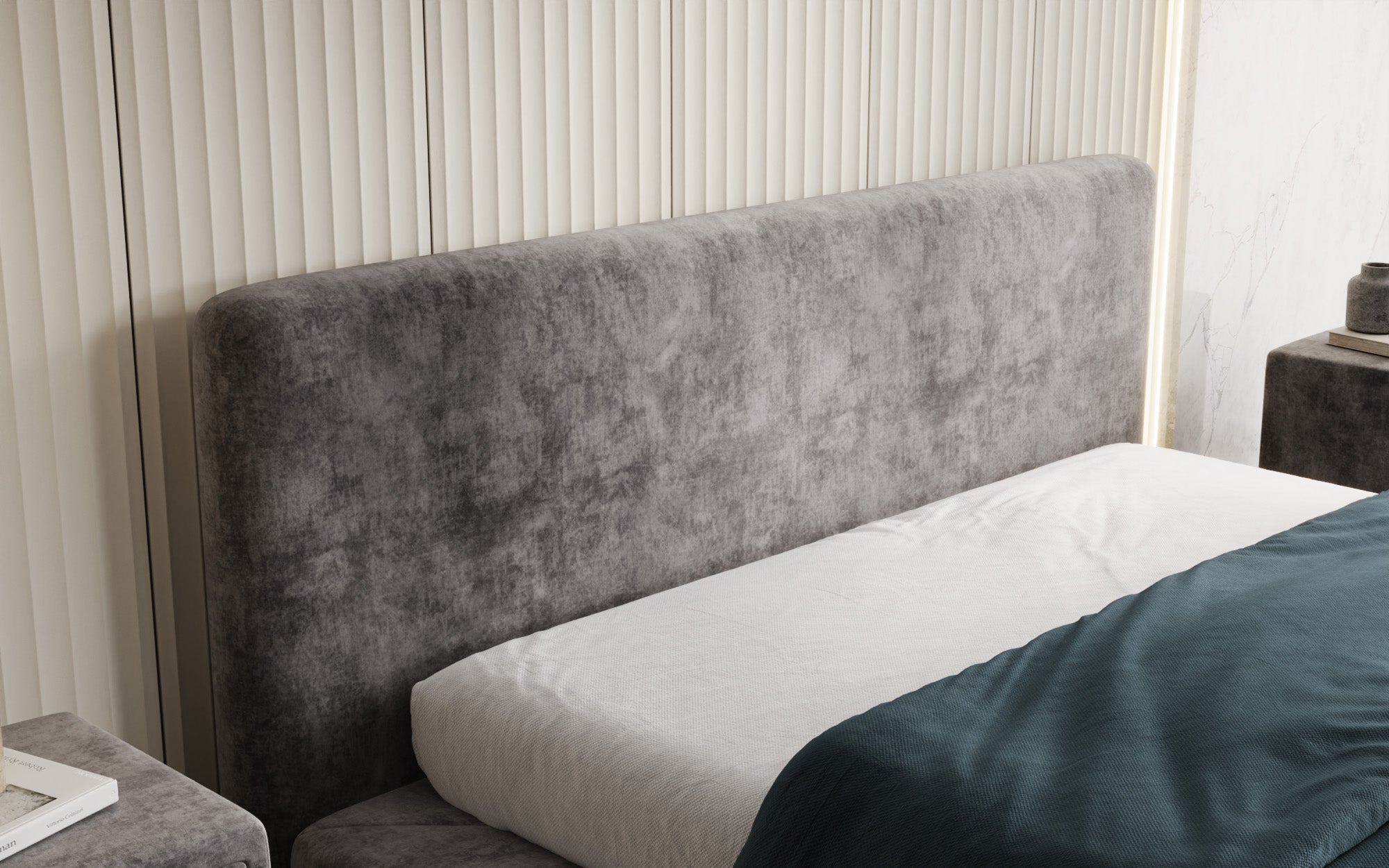 Designer upholstered bed Yumi in velvet